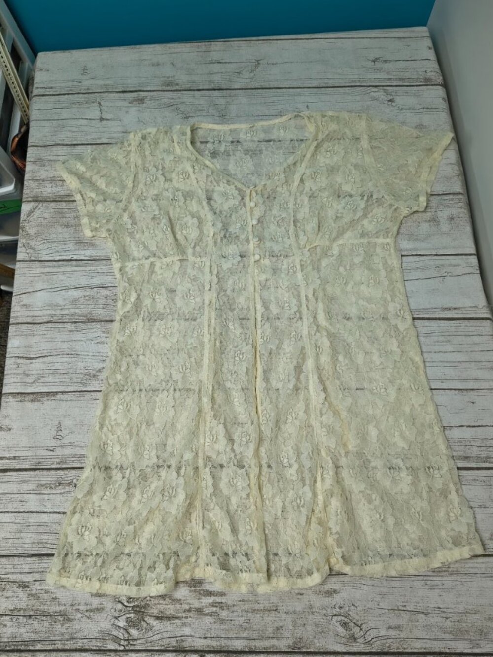 Vintage Cream Floral Lace Robe Cover Up Size 52